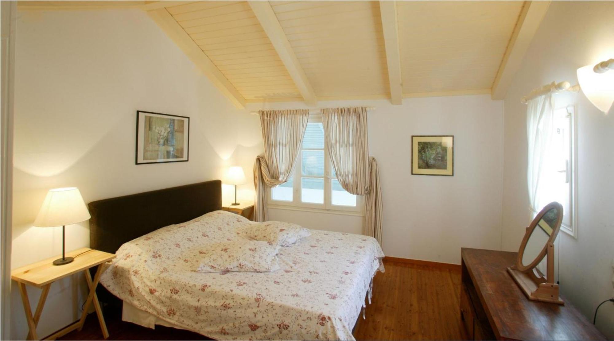 Agios Nikitas Villas Luaran gambar