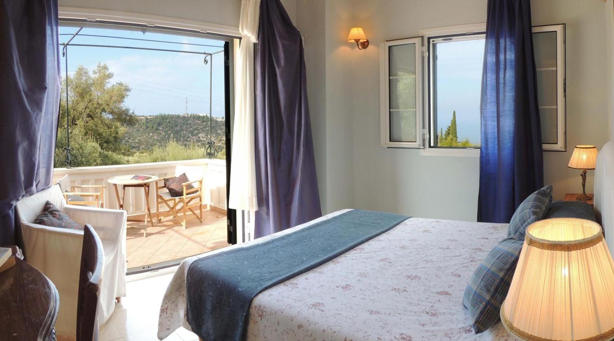 Agios Nikitas Villas Luaran gambar