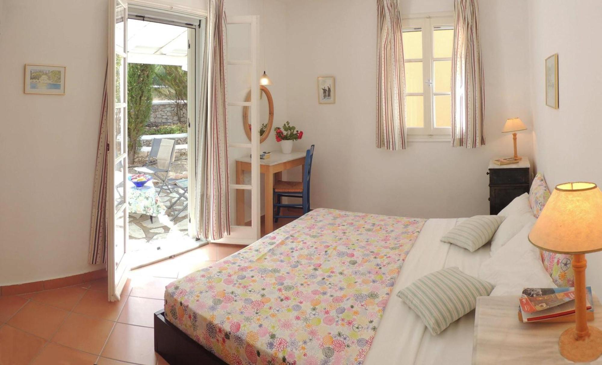 Agios Nikitas Villas Luaran gambar